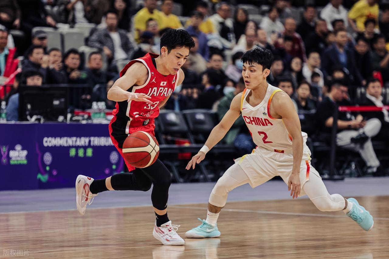 关于转折点!广厦男篮伤情更新,意甲冲刺阶段攻防权衡,引发热议,医务组通报恢复的信息 关于转折点!广厦男篮伤情更新,意甲冲刺阶段攻防权衡,引发热议,医务组通报恢复的信息