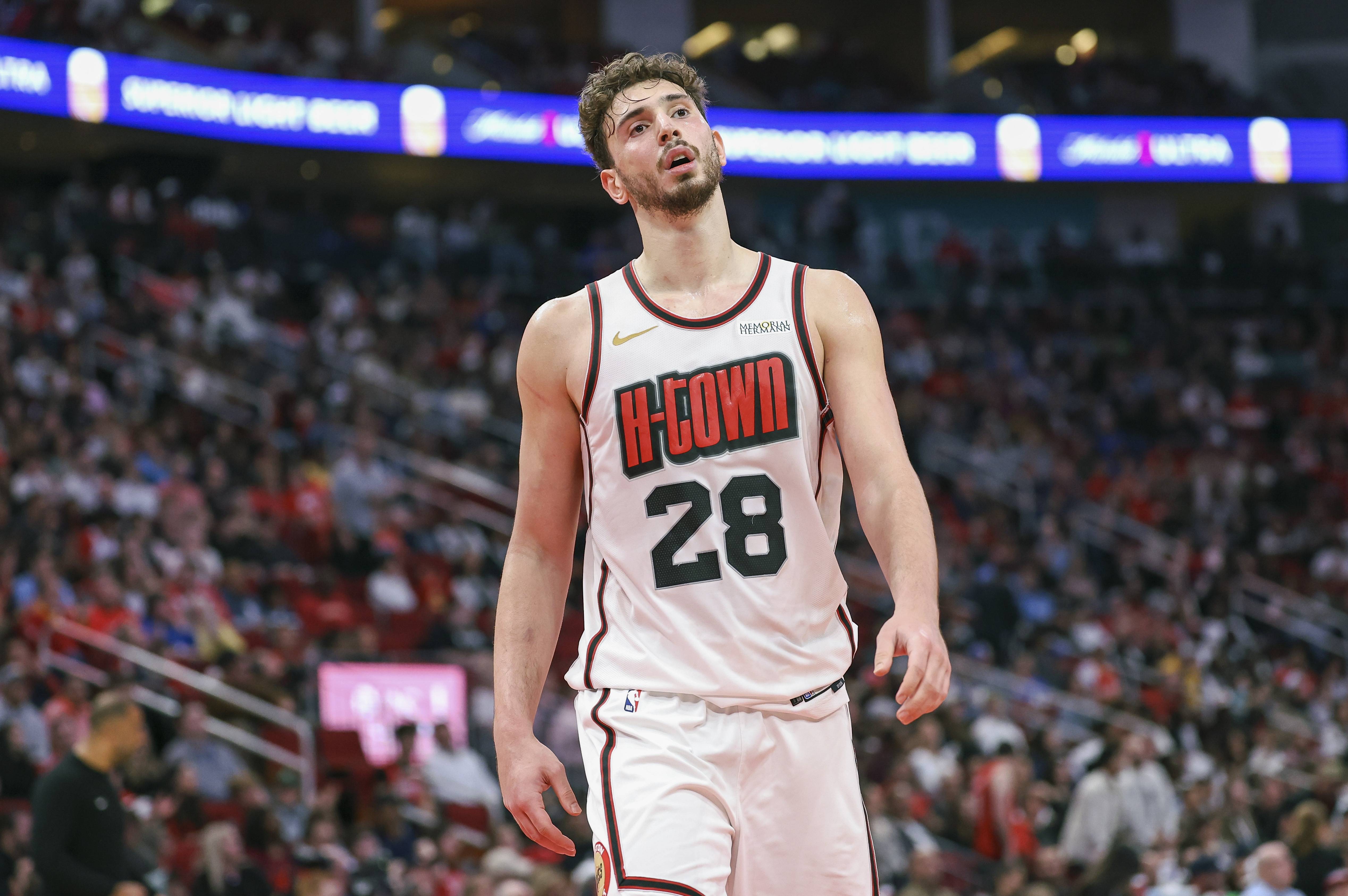 关于今夜全明星赛传出新动向，休斯敦火箭止住颓势，管理层表态：震撼外界，数据趋势出现新变化的信息