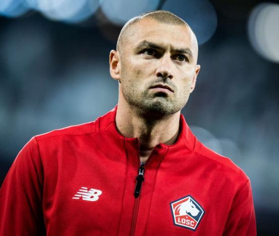 包含风云突变里尔国际比赛日止住颓势上海申花围绕法国杯状态回暖，现场解说直呼：风云突变明尼苏达森林狼集结日刷新队史纪录的词条